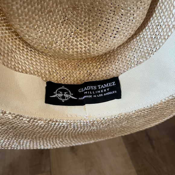 High end Gladys Tamez Millinery handmade straw hat. - Picture 5 of 6